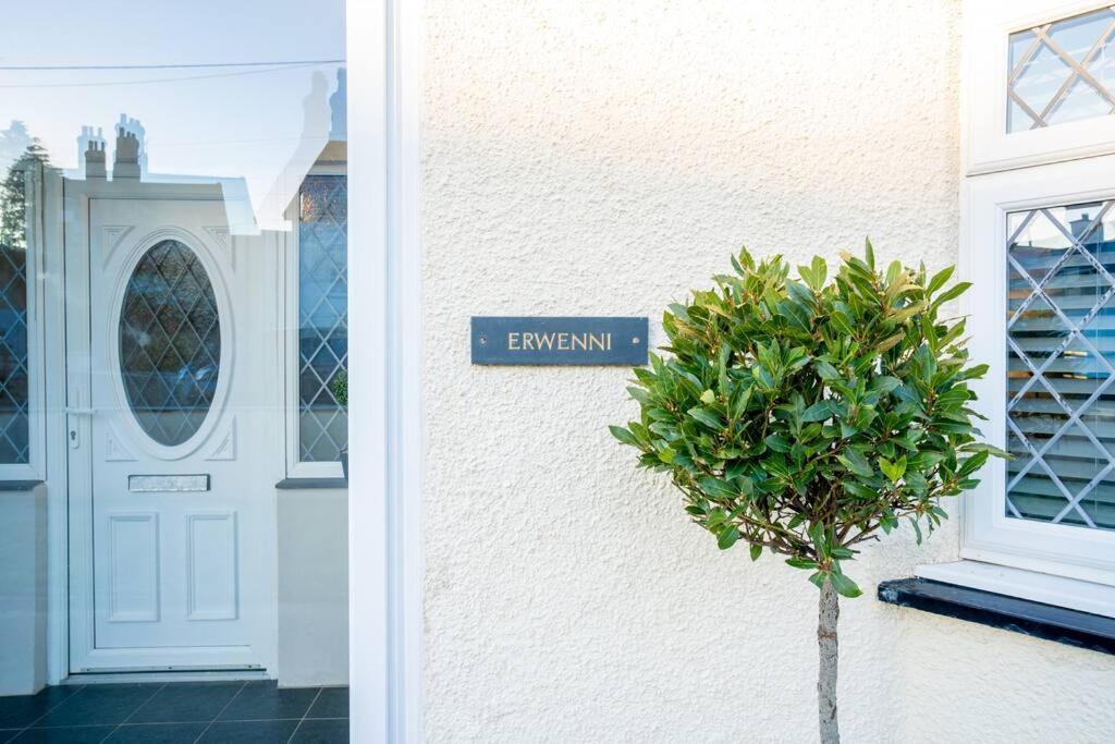 Erwenni, Llanbedrog, Abersoch Near Beach And Pub With Hot Tub Buitenkant foto